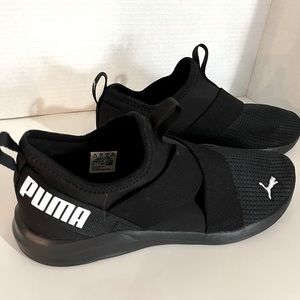 Puma Women’s Mesh Soft Foam Size 10 19378 Walking Shoes, New with out box